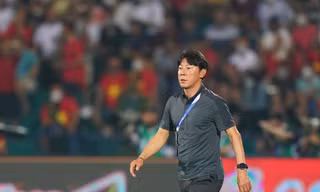 HLV Shin Tae-yong dẫn dắt U19 Indonesia đấu Việt Nam tại giải Đông Nam Á 