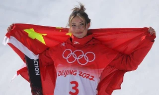 'Công chúa tuyết' Trung Quốc làm nên lịch sử tại Olympic mùa đông