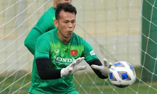 Thủ môn Bùi Tấn Trường được triệu tập trở lại đội tuyển Việt Nam
