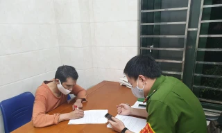 Tạm giữ hình sự đối tượng hoang tin Việt Nam có ca tử vong vì COVID-19
