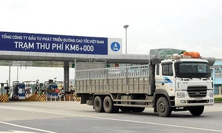 Bộ GTVT kéo dài thời gian giảm phí sử dụng đường bộ.