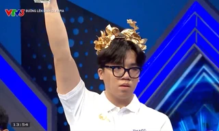 Nam sinh Hà Nội vươn lên giành vòng nguyệt quế Olympia với số điểm cao chót vót