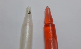 Lọ thuốc diệt chuột giống các lọ nước uống khiến trẻ nhầm lẫn. 