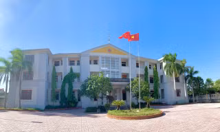 46 trụ sở xã khang trang ở Hà Tĩnh 'bỏ hoang' sau sáp nhập ​