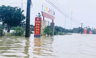 200.000 học sinh ở Hà Tĩnh sẽ nghỉ học do mưa lũ