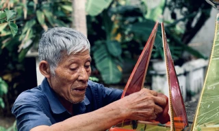 Người giữ 'hồn' Trung thu xưa giữa lòng thành phố ​