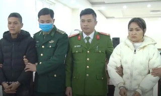 Nghỉ Tết dương lịch, cặp đôi buôn 35 bánh heroin