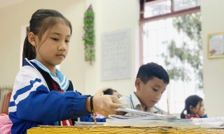 Nhiều trường học Hà Tĩnh chồng chất khó khăn sau lũ