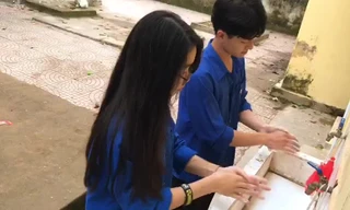 Học sinh Nghệ An nhảy 'Ghen Cô Vy' tuyên truyền phòng chống dịch 