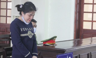 Giúp người tình xách ma túy, hotgirl 9X lĩnh án chung thân