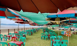 Biển Hà Tĩnh vắng bóng khách trong ngày đầu nghỉ lễ