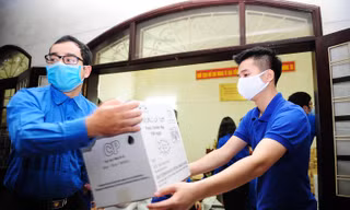 "San sẻ yêu thương" cùng những hoàn cảnh khó khăn