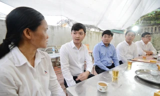 T.Ư Hội Sinh viên Việt Nam thăm hỏi gia đình nữ sinh viên Ngân hàng bị sát hại