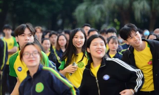 Gần 20.000 sinh viên tham gia giải chạy ủng hộ đồng bào miền Trung