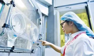 Nữ Phó Chủ tịch Hội Sinh viên đam mê nghiên cứu khoa học