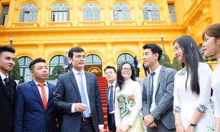 Du học sinh hưởng ứng lời kêu gọi phòng chống dịch Covid-19