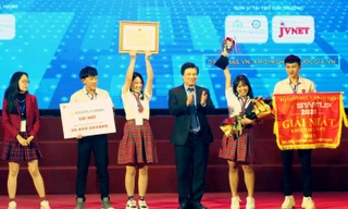 Trao ý tưởng khởi nghiệp xuất sắc nhất cho nhóm học sinh Đắk Lắk