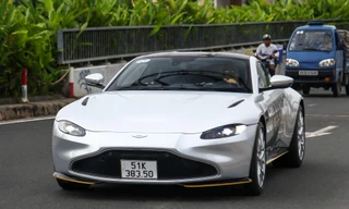 Cận cảnh Aston Martin Vantage 007 Edition độc nhất Việt Nam
