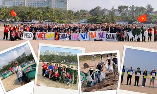 Giới trẻ đón Valentine theo cách rất đặc biệt: Thu gom hơn 1 tấn rác tại Mũi Né