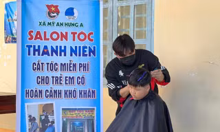 Đoàn viên thanh niên "mở" salon cắt tóc miễn phí cho thiếu nhi, người cao tuổi