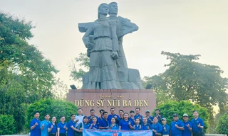 Đoàn viên tham gia hoạt động về các địa chỉ đỏ, chào mừng kỷ niệm 50 năm Giải phóng miền Nam