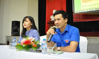 Anh Vũ Minh Lý, giám đốc Trung tâm Tình nguyện viên Quốc gia chia sẻ với gần 500 thủ lĩnh tình nguyện.