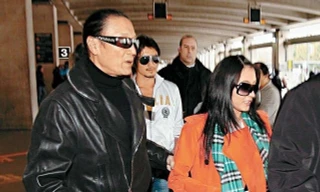 Tạ Hiền luôn yêu chiều Trương Bá Chi sau khi cô và Tạ Đình Phong ly hôn.