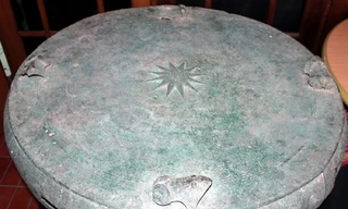 Chiếc trống đồng Đông Sơn tìm thấy ở Timor Leste còn khá nguyên vẹn.