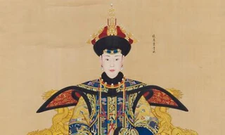 Bức họa quý phi của Càn Long đạt giá hơn 17 triệu đô