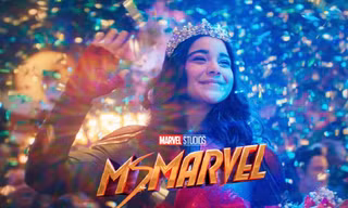 Ms. Marvel tập 1: Gặp lại sự tươi sáng năm nào của Spider-Man ở siêu anh hùng tuổi teen mới
