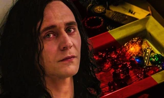 Chẳng lẽ các Avengers "trầy da tróc vảy" bao năm qua chỉ vì "đồ chặn giấy lấp lánh"?