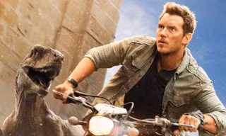 Chris Pratt hé lộ về "Jurassic World Dominion": Tuyệt vời như trận pháo hoa dài 2 tiếng