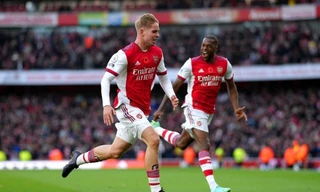 Tiếp đà thăng hoa, Arsenal bắt kịp tốp 4 Ngoại hạng Anh