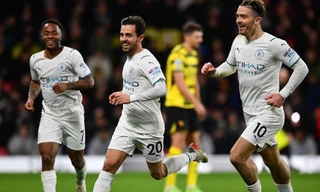 Thắng như chẻ tre, Man City vượt lên dẫn đầu Ngoại hạng Anh