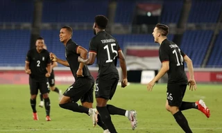 Olympic Đức giành 3 điểm sau màn rượt đuổi kịch tính với đối thủ Tây Á 