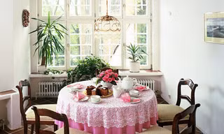 Giải pháp trang trí cho phòng ăn nhỏ