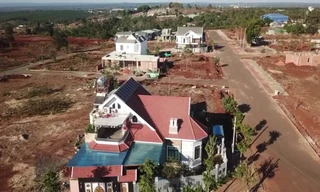 Hàng loạt biệt thự mọc trên đất nông nghiệp trong dự án nhà ở thương mại của Cty Nam Sơn