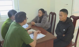 Nhóm học sinh tại cơ quan điều tra