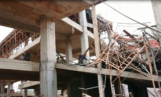 Vụ sập công trình ở Đắk Lắk: Do lắp giàn giáo không đúng kỹ thuật?
