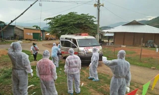 Lập chốt kiểm soát dịch ở xã Quảng Hòa