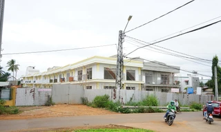 Dãy nhà ở xã hội đường Y Ơn xây dựng như không có người quản lý