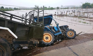 Nhiều tài sản của người dân ở thôn Yên Thành 2, xã Đắk Nuê bị nước lũ cuốn trôi