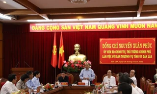 Thủ tướng Nguyễn Xuân Phúc làm việc với Ban Thường vụ Tỉnh ủy Đắk Lắk