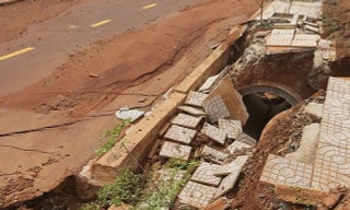 Hiện trường vụ sụt lún tại KCN Nhân Cơ