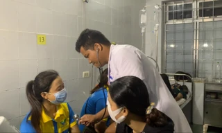 Công nhân đang được điều trị ở bệnh viện