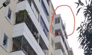 Cháu bé 3 tuổi bị ngã từ lan can tầng 8 của chung cư đã thoát chết kỳ diệu - Ảnh: Hoàng Long