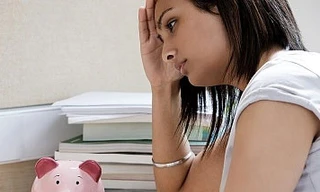 Cẩn trọng với việc làm thêm 'nhạy cảm'