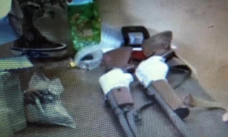 Tang vật súng, đạn và ma túy thu giữ tại nhà đối tượng Hiệp *ảnh: TL