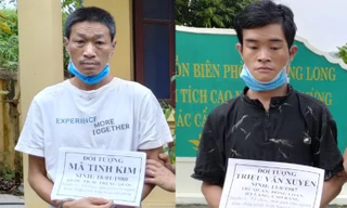 Đối tượng Mã Tinh Kim (trái) và Triệu Văn Xuyên (phải) bị bắt giữ khi đưa người qua biên giới Trung- Việt bất hợp pháp .Ảnh: TL