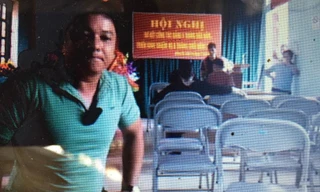 Ông "ngoại cảm" L thực hiện Live trên vào sáng nay (18/7).